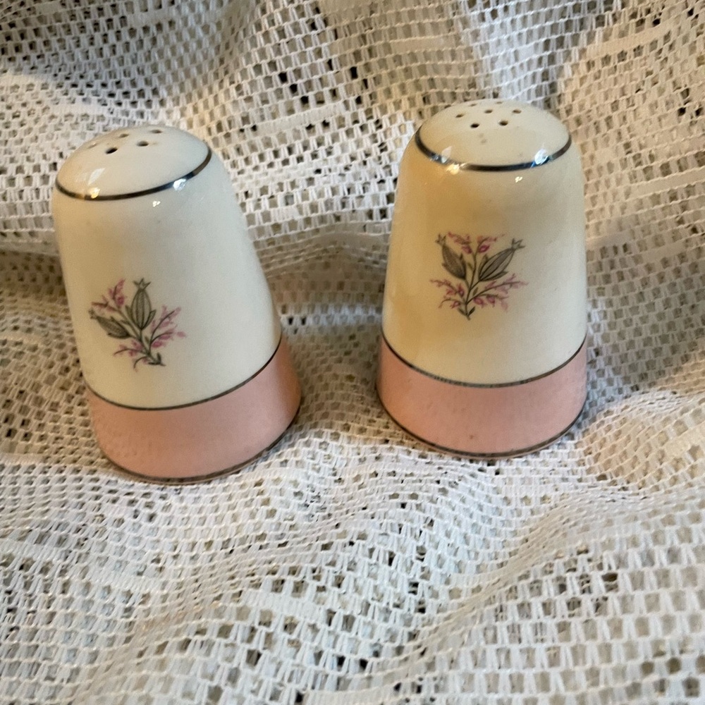 Vintage Laughlin Cavalier Salt and Pepper Shakers Springtime